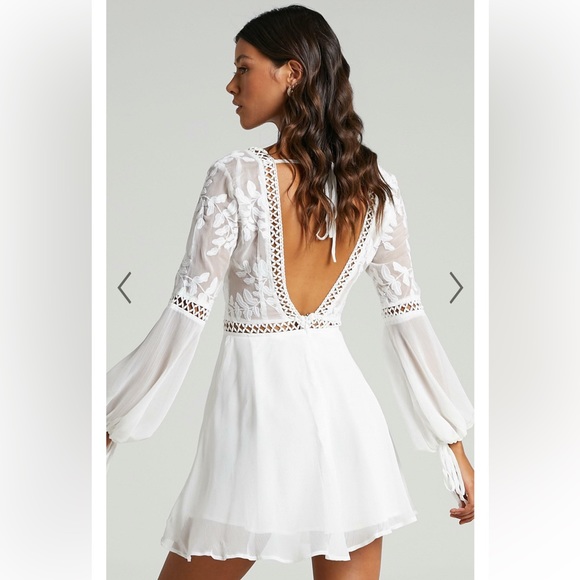 STOP PRETENDING DRESS IN WHITE - Picture 6 of 12